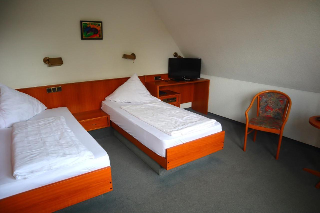 Pension Zur Harburg Hotel Uslar Luaran gambar