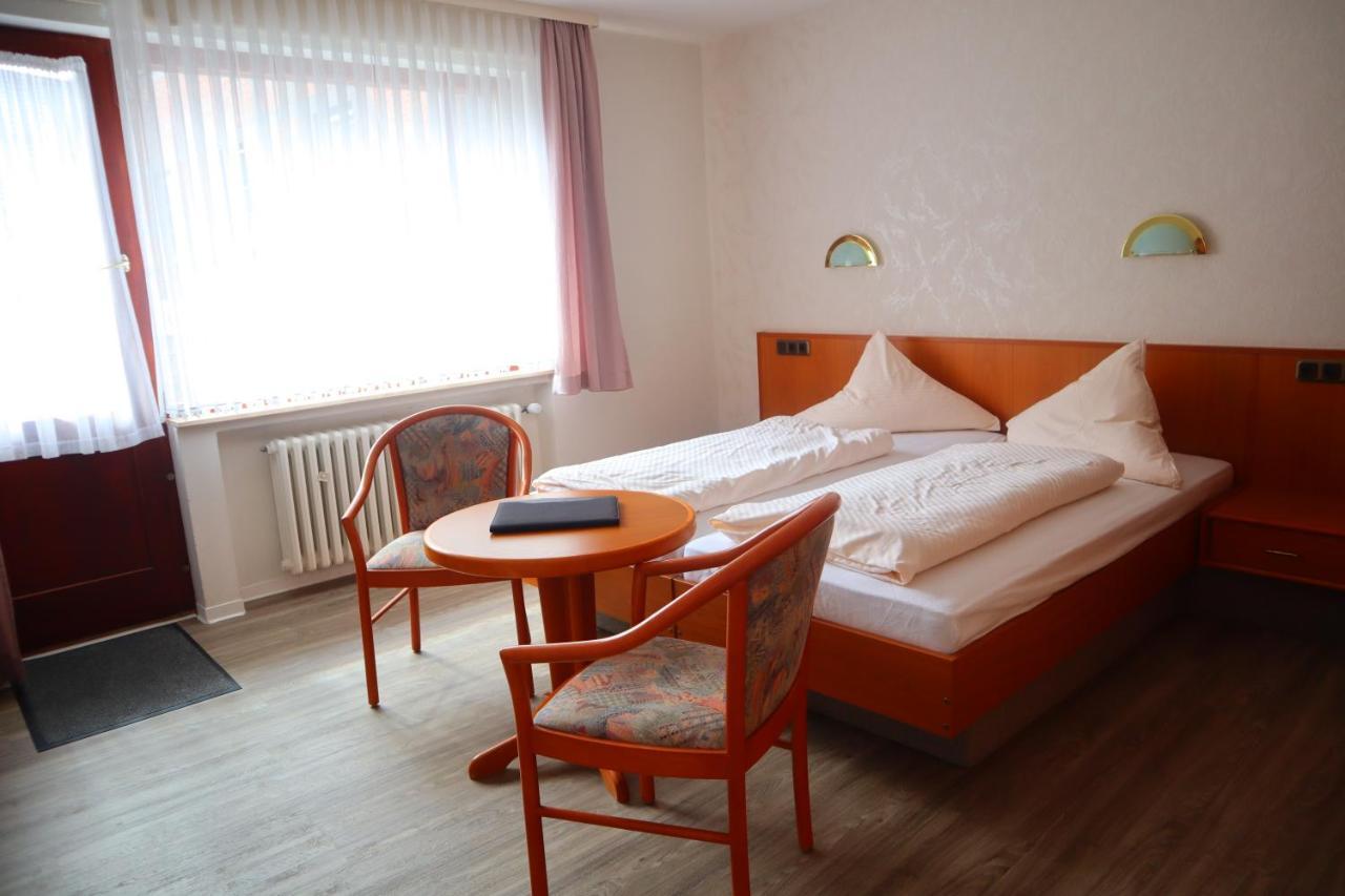 Pension Zur Harburg Hotel Uslar Luaran gambar