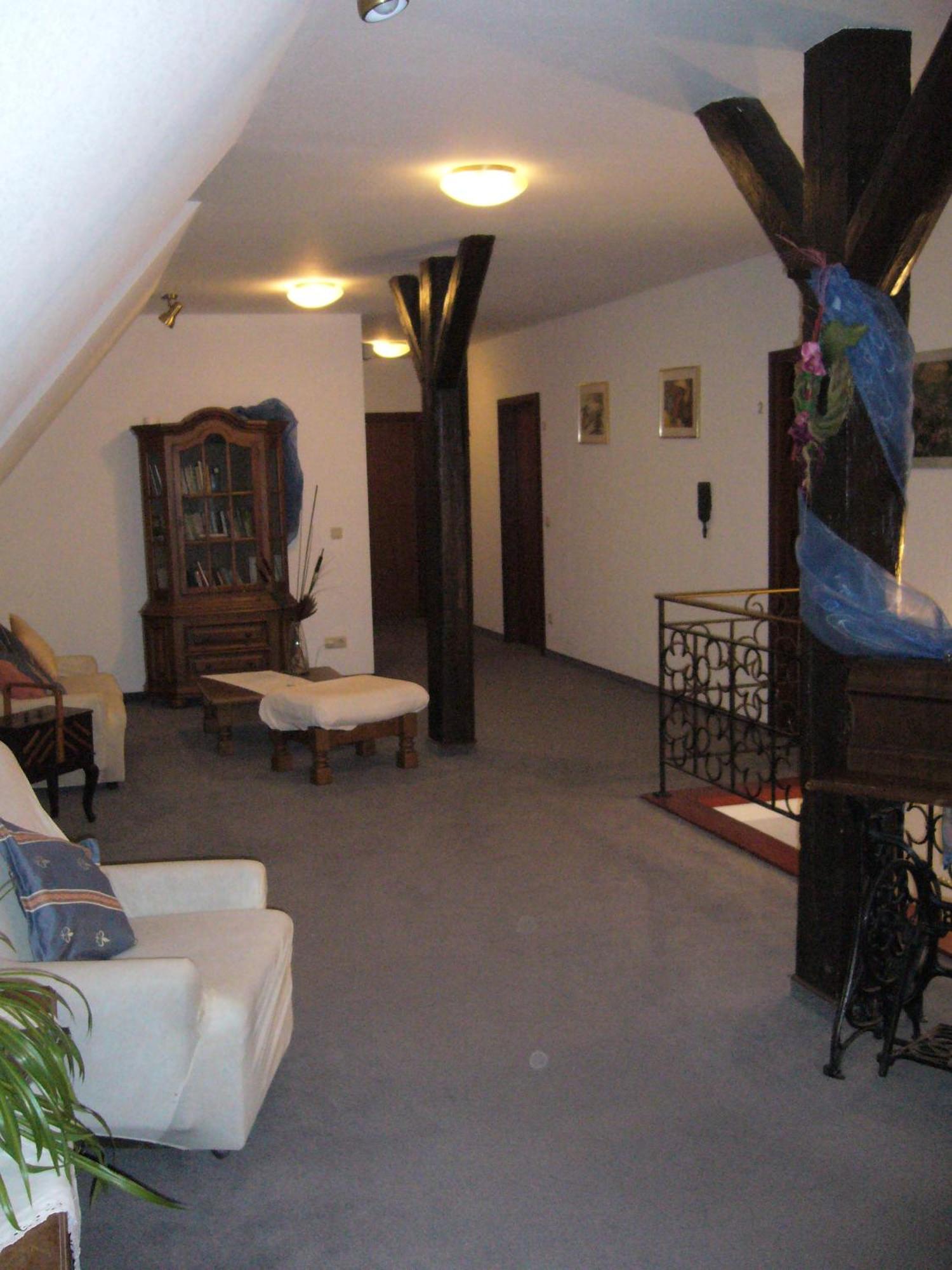 Pension Zur Harburg Hotel Uslar Luaran gambar