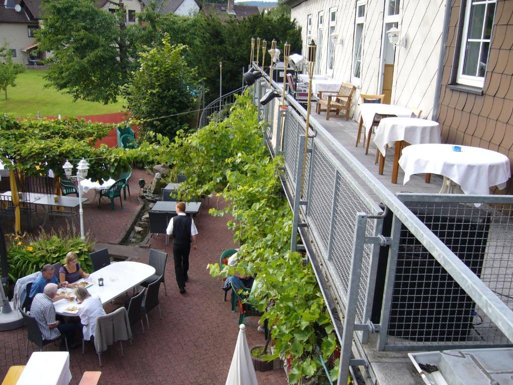 Pension Zur Harburg Hotel Uslar Luaran gambar